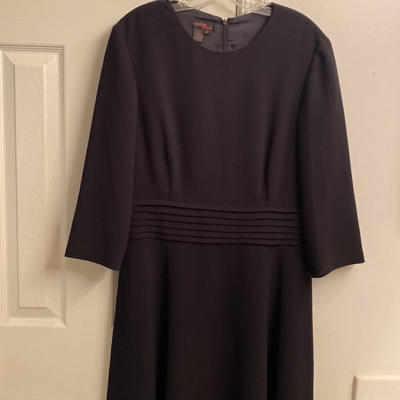 Cynthia Howie Dressy black dress 100% polyester - Picture 4 of 11
